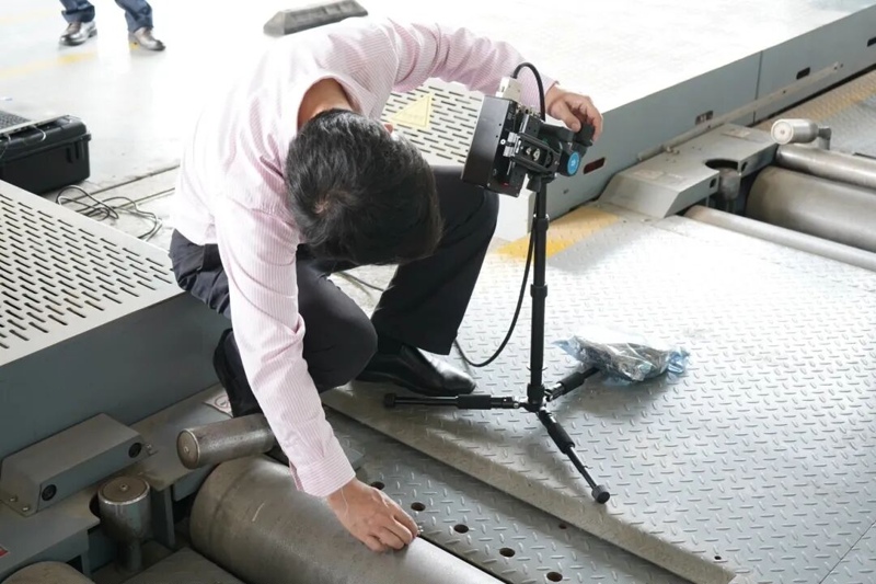 I-Anche ibamba iqhaza ekuhlolweni kokulinganisa okuphakathi kwe-EV ehlobene ne-EV